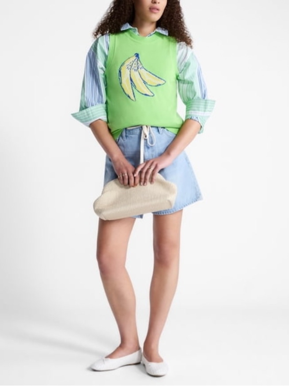 Sleeveless Knit Tank Top with Banana Graphic - Green